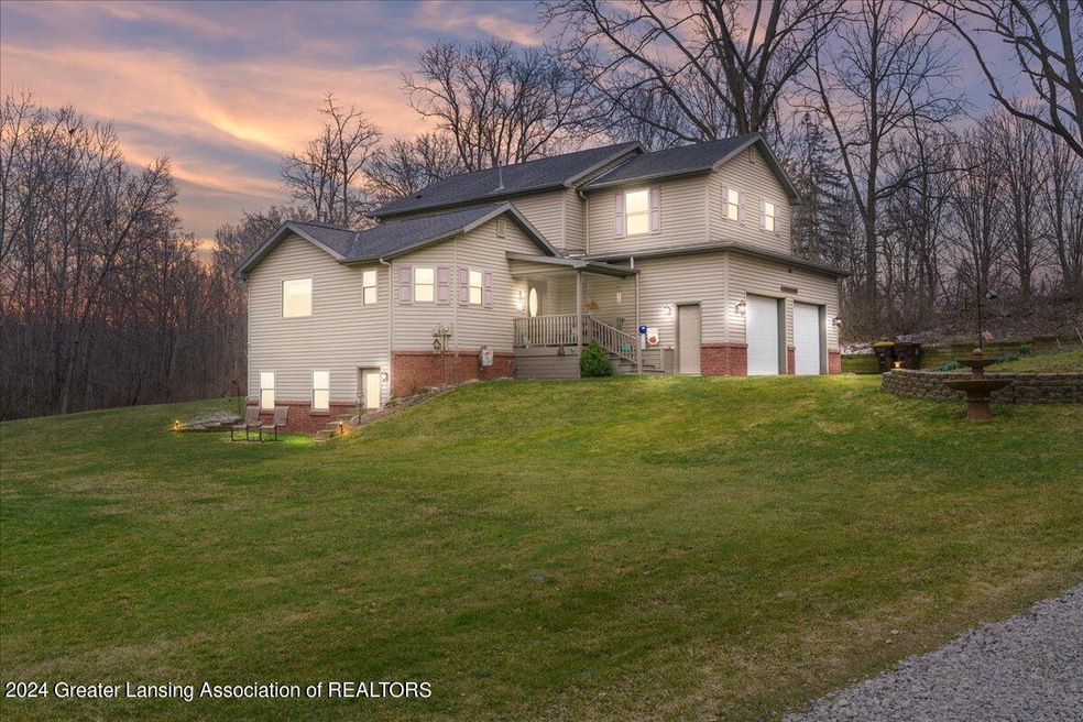 447 Charleston Rd, Lansing, MI 48917 - photo 1