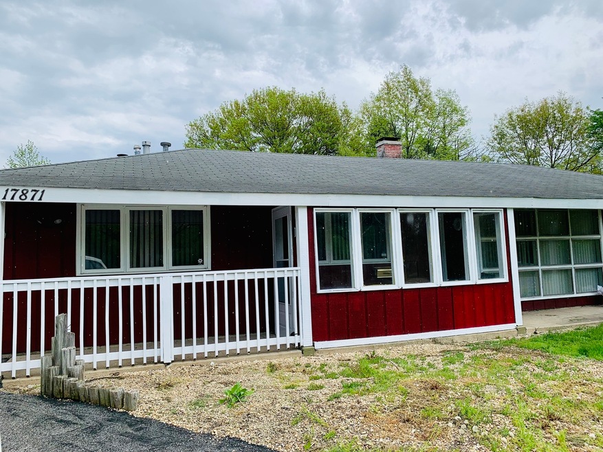 17871 Baker Ave, Country Club Hills, IL 60478 - photo 1