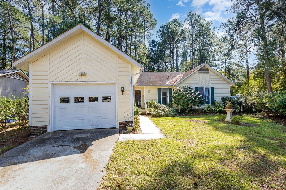 4629 Pine Needle Ct, Fayetteville, NC 28314 - photo 1