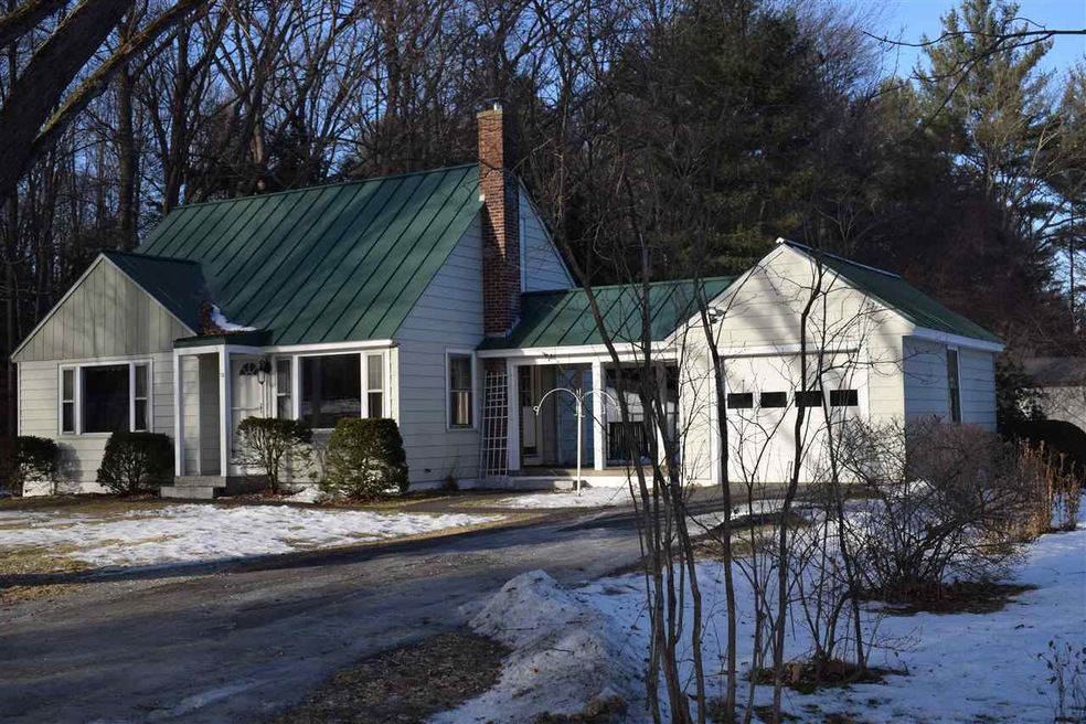 79 Hewitt St, White River Junction, VT 05001 - photo 1