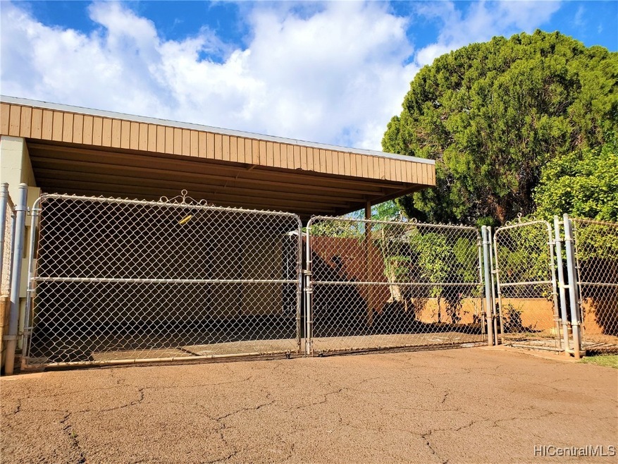 Welcome Home! Fenced yard for more privacy and sec