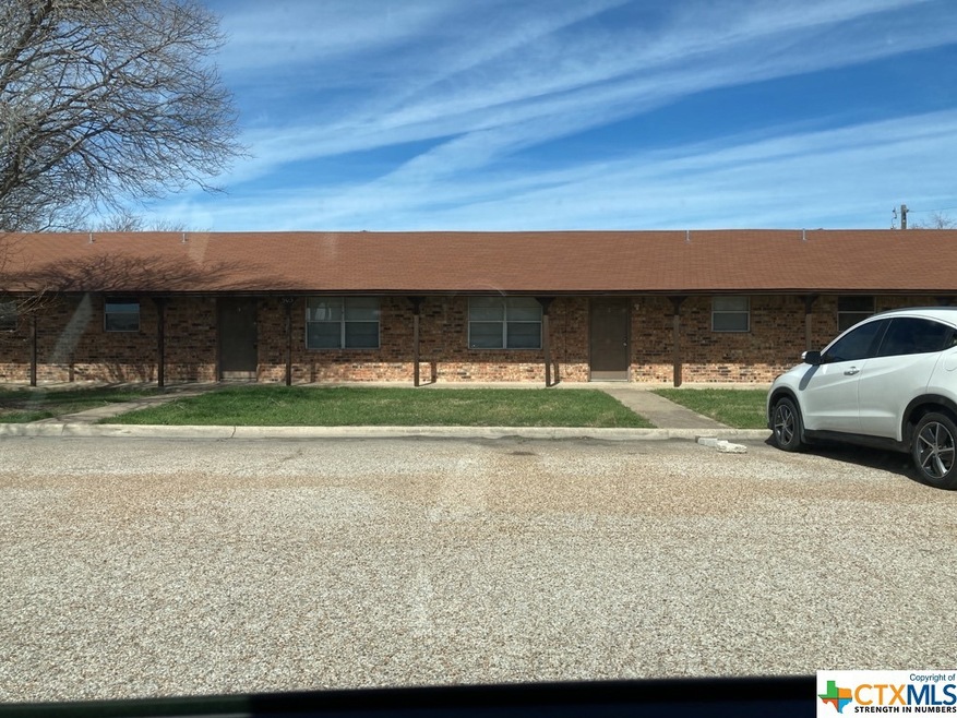 903 N Main St unit E, Copperas Cove, TX 76522 - photo 1