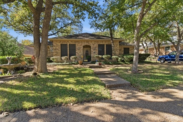 4109 Hackmore Loop, Irving, TX 75061 - photo 1