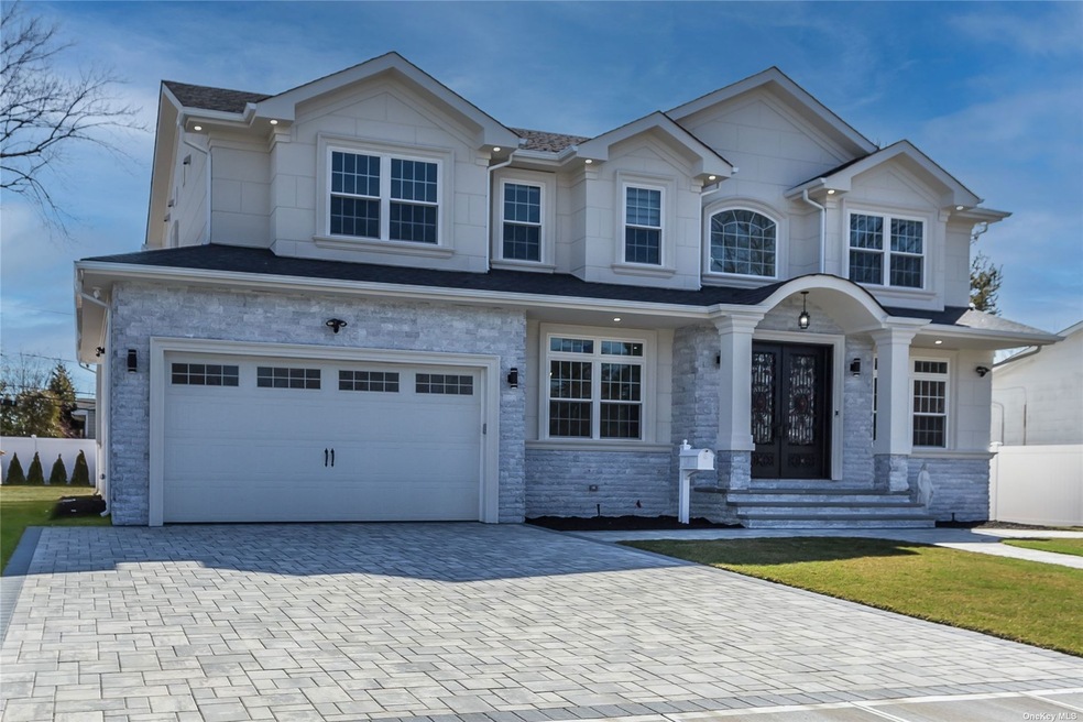 29 Northridge Ave, Merrick, NY 11566 - photo 1