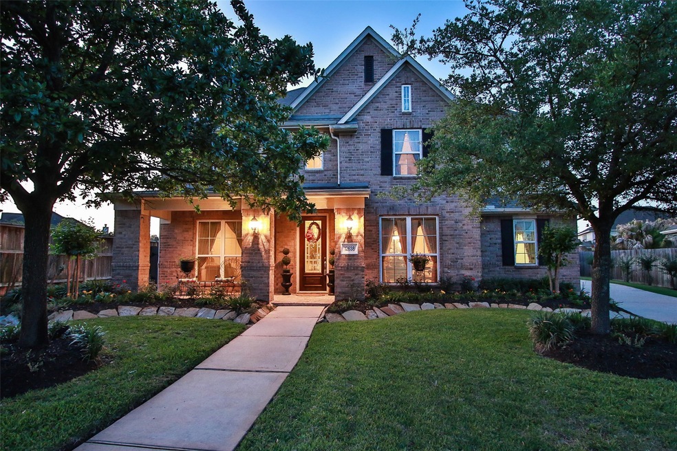 Welcome home to 12638 Willow Breeze Drive in the beautiful community of Village Creek.
