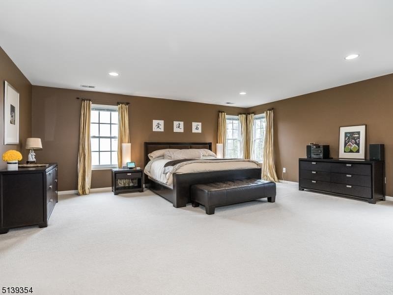 30 Shadow Hill Way, Washington Twp., NJ 07853 - photo 1