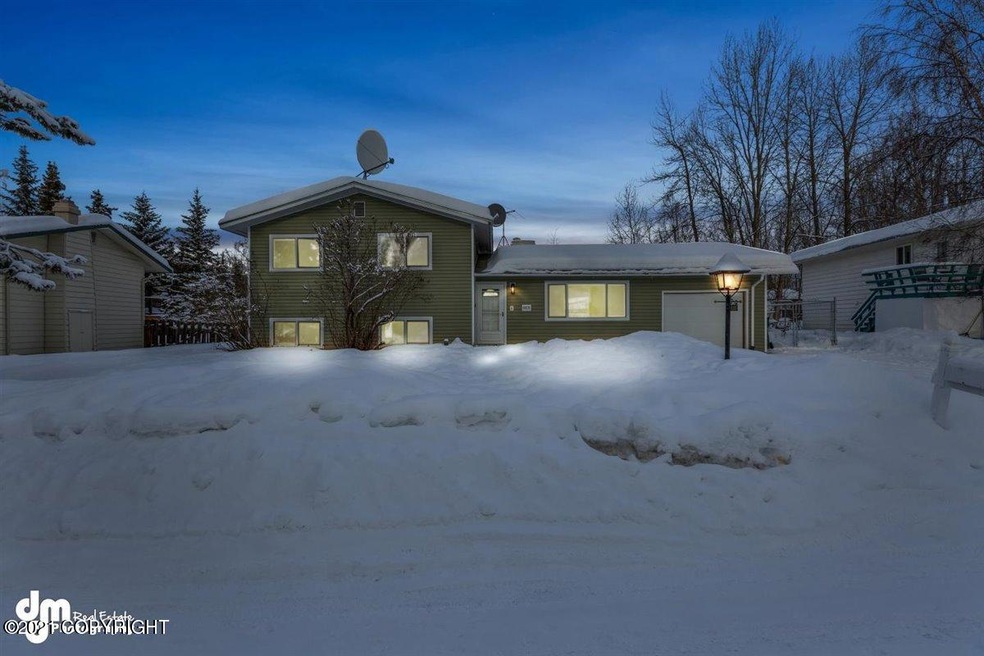 6831 Foothill Dr, Anchorage, AK 99504 - photo 1