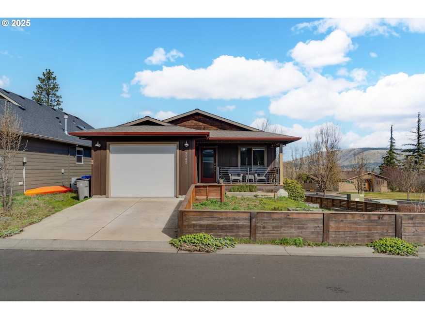 Sold $660,000 • Co-Listing Agent