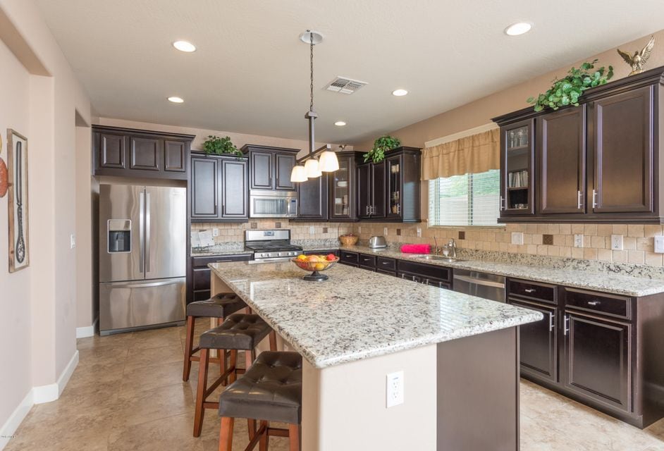 Fabulous Kitchen with awesome Island