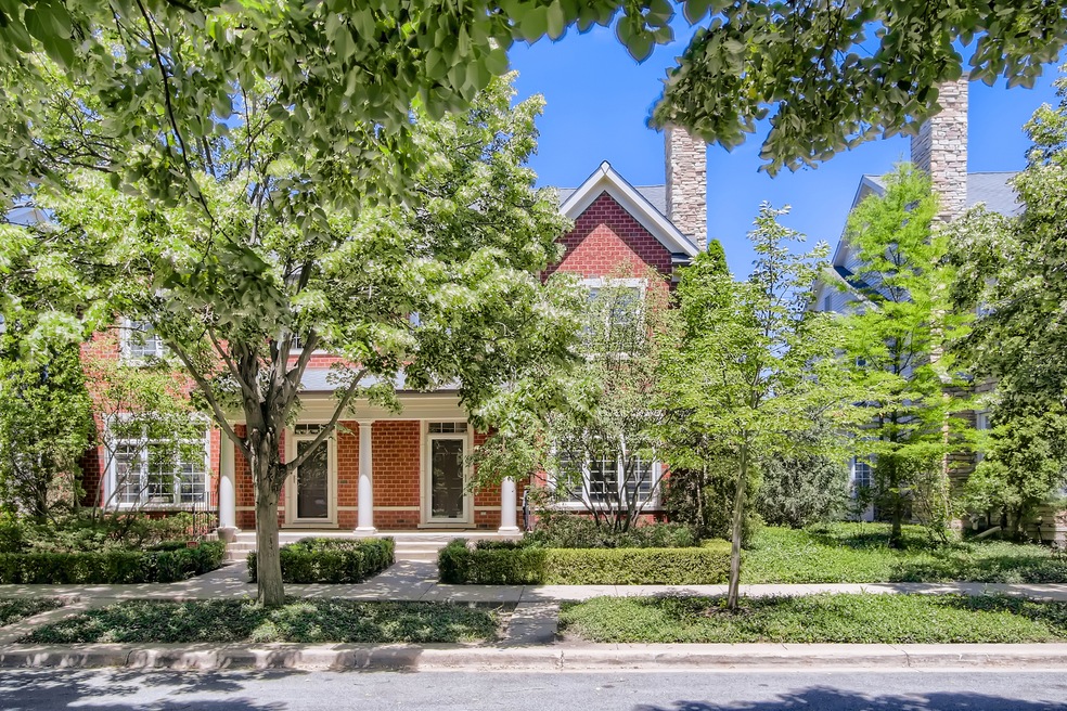 4282 Linden Tree Ln, Glenview, IL 60026 - photo 1