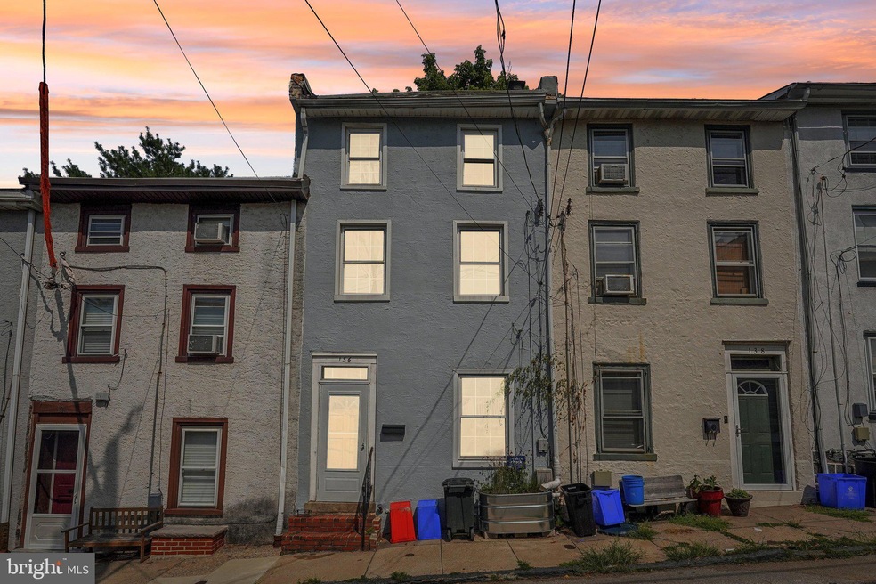136 Conarroe St, Philadelphia, PA 19127 - photo 1