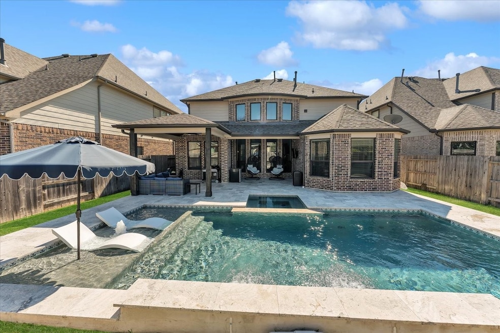 3835 Withering Elm Ln, Spring, TX 77386 - photo 1