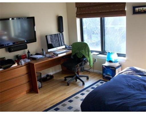 85 Brainerd Rd unit TH4, Allston, MA 02134 - photo 1