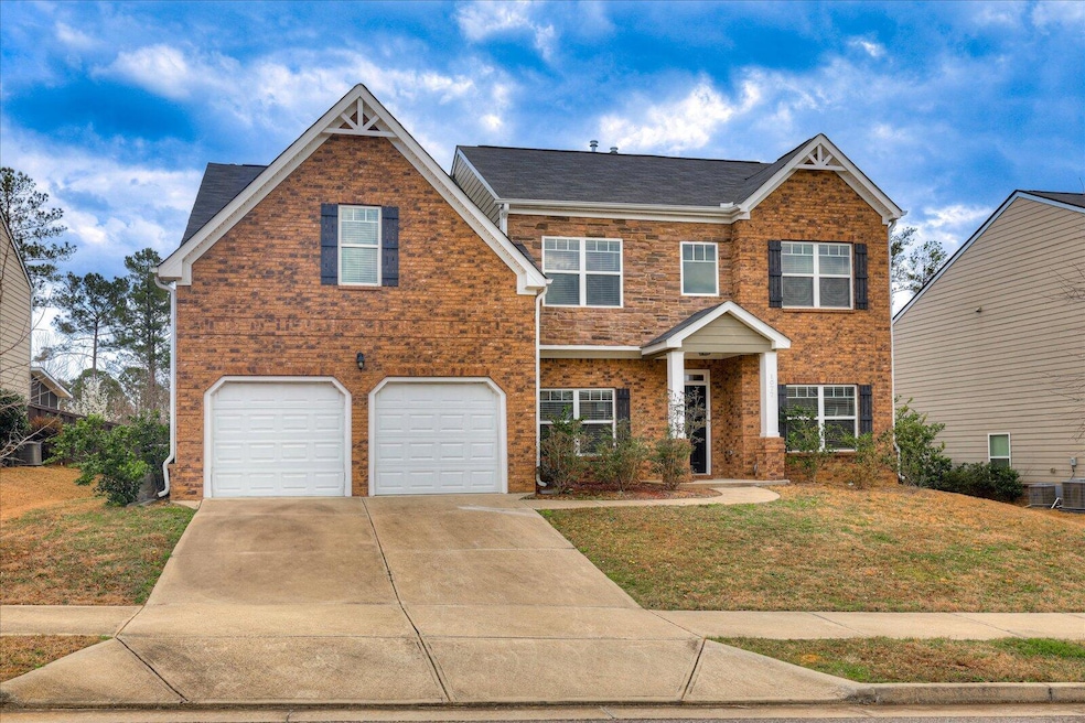 1077 Dietrich Lane