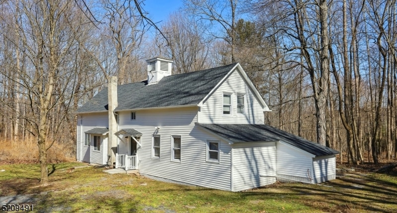 243 River Rd, Montague, NJ 07827 - photo 1