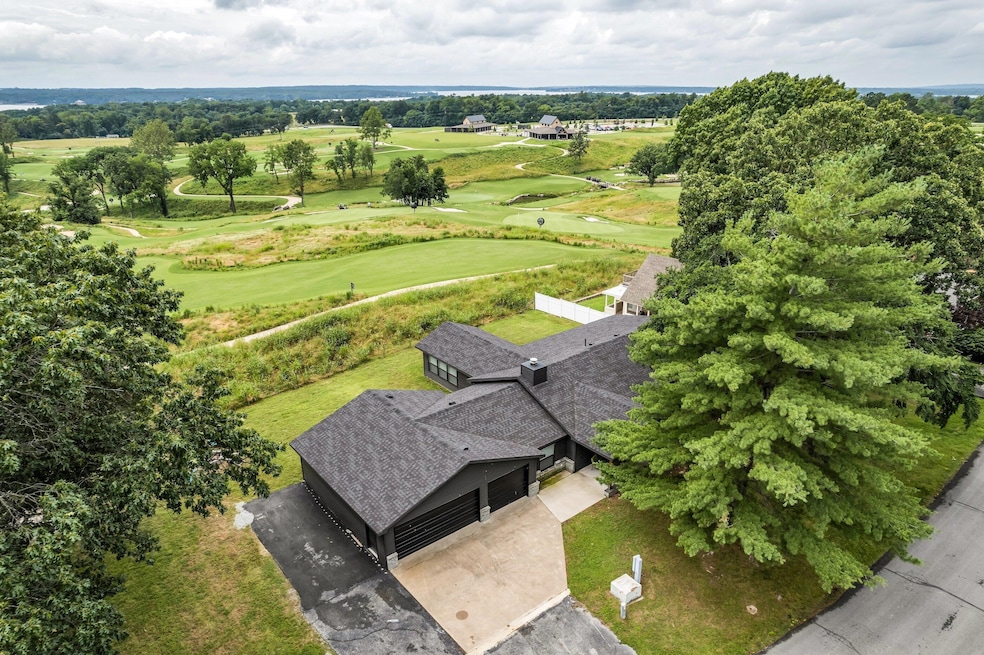 Pending $499,900