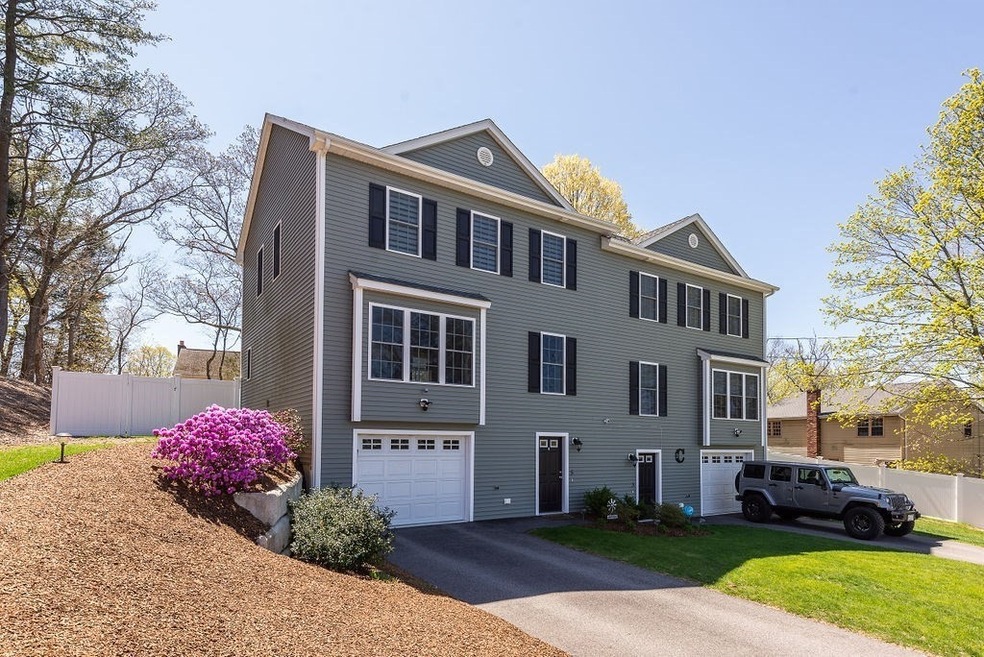 5 Edgemont Ave, Plainville, MA 02762 - photo 1