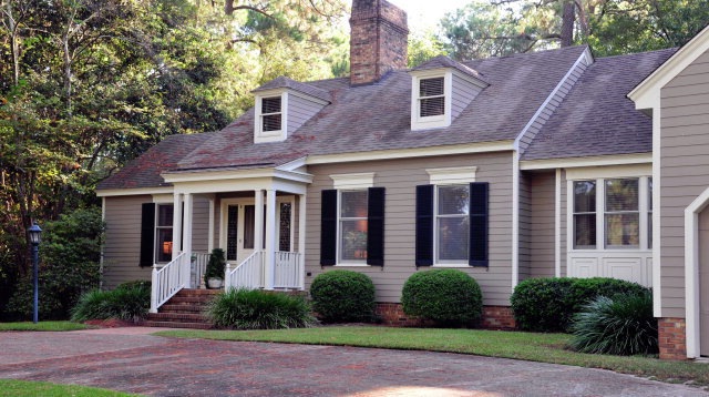 606 N Ingleside Dr, Albany, GA 31707 - photo 1