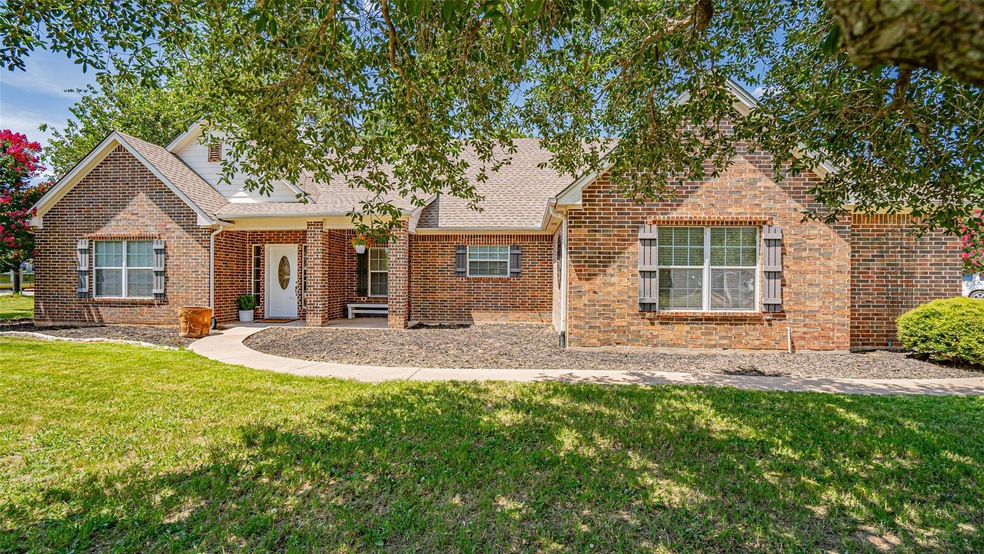 210 Granada Calle St, Granbury, TX 76049 - photo 1