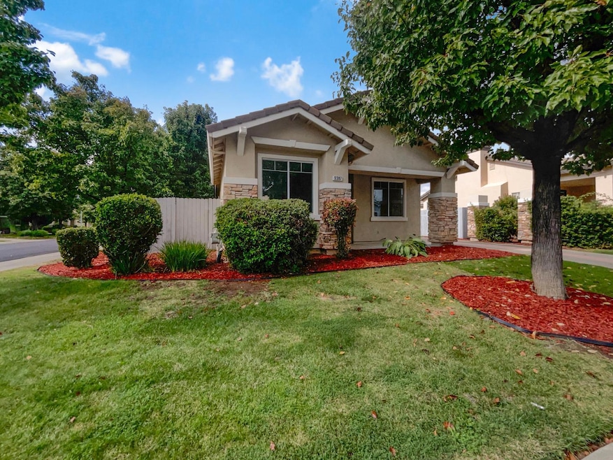 9387 Bennoel Way, Elk Grove, CA 95758 - photo 1