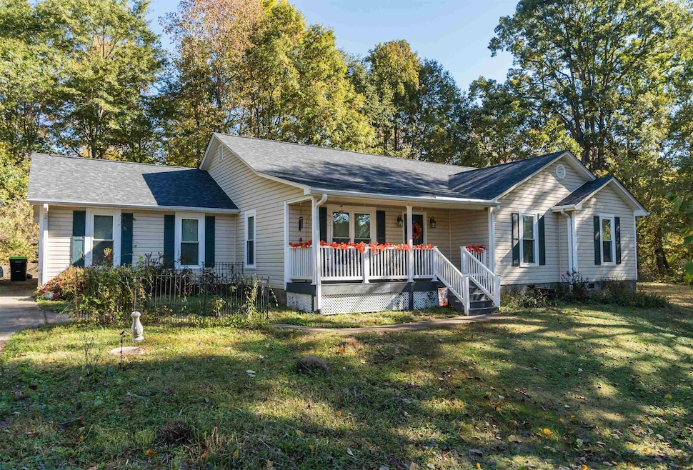 179 Cantrell Ridge Dr, Boiling Springs, SC 29316 - photo 1