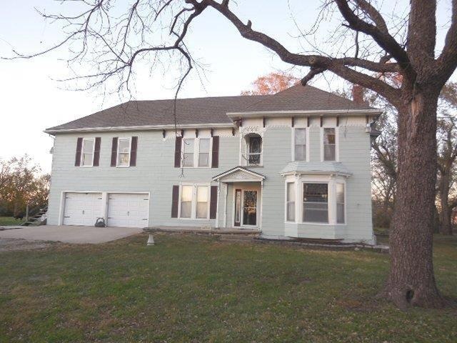 16906 E State Route 58 unit 17000, Raymore, MO 64083 - photo 1