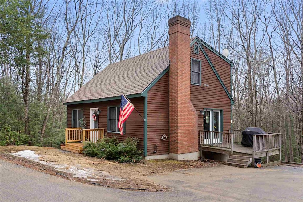 169 Thorndike Rd, Weare, NH 03281 - photo 1