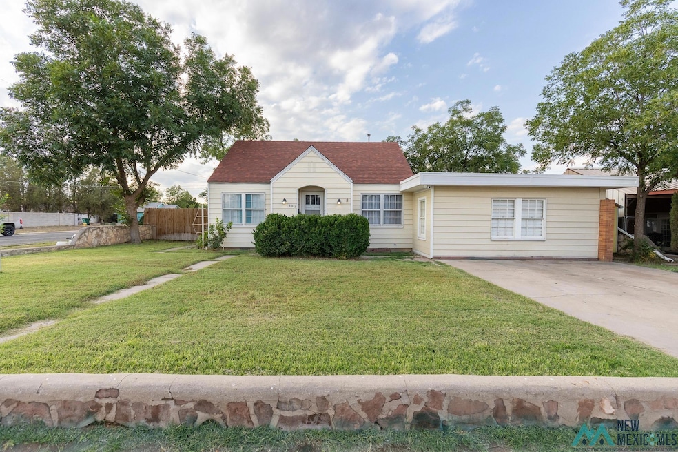 602 E Corbett St, Hobbs, NM 88240 - photo 1