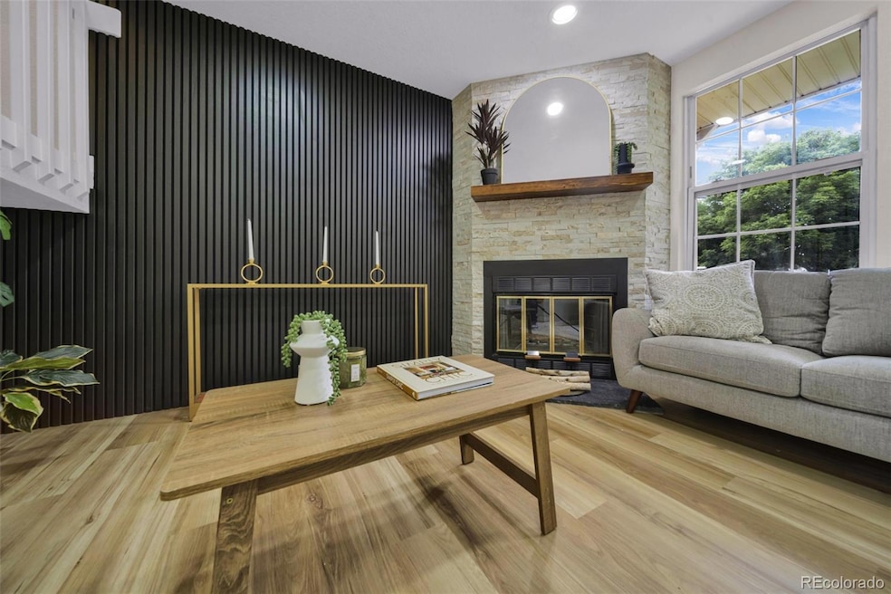 4111 E 94th Ave unit B, Thornton, CO 80229 - photo 1