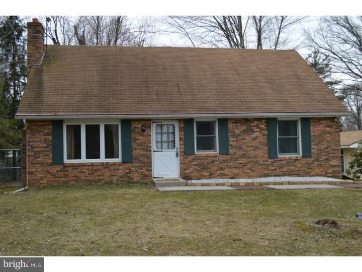 115 E Endfield Rd, Feasterville Trevose, PA 19053 - photo 1