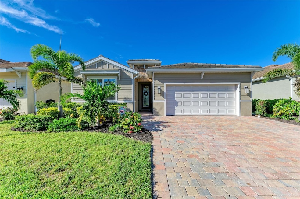 447 Ibiza Loop, Venice, FL 34292 - photo 1