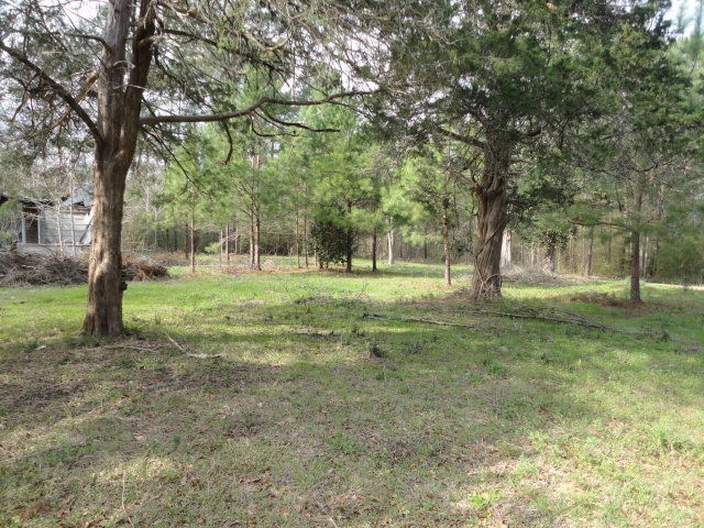 1938 Beacon Loop SE, Brookhaven, MS 39601 - photo 1