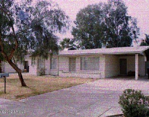 2932 N 88TH DR FRONT