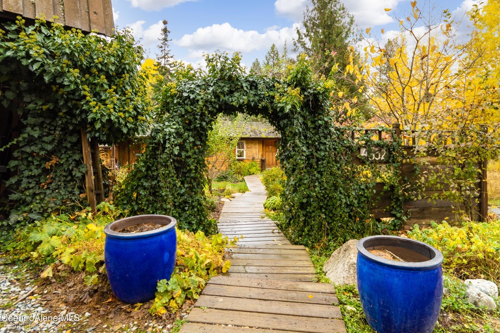 4332 E Garwood Rd, Hayden, ID 83835 - photo 1