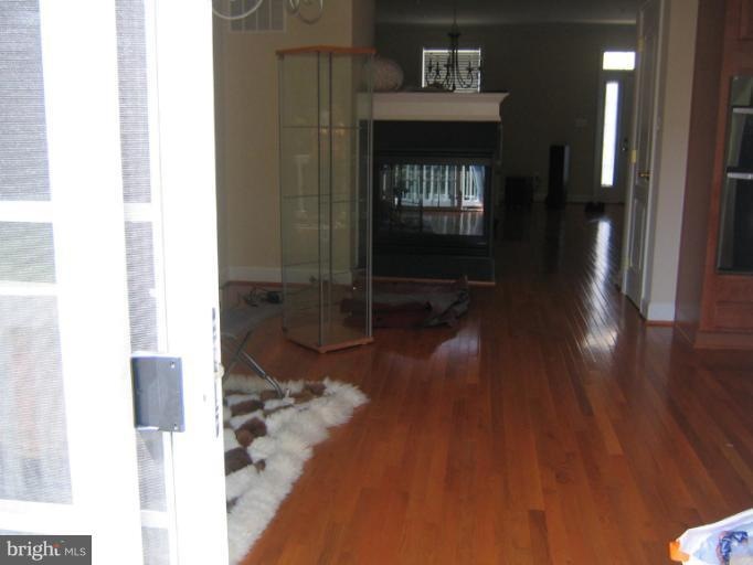 773 Raven Ave, Gaithersburg, MD 20877 - photo 1