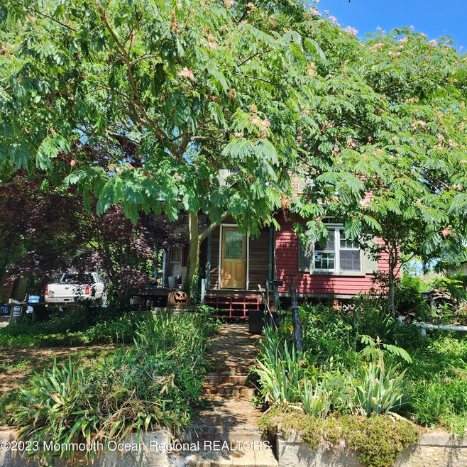 117 Clay St, Tuckerton, NJ 08087 - photo 1