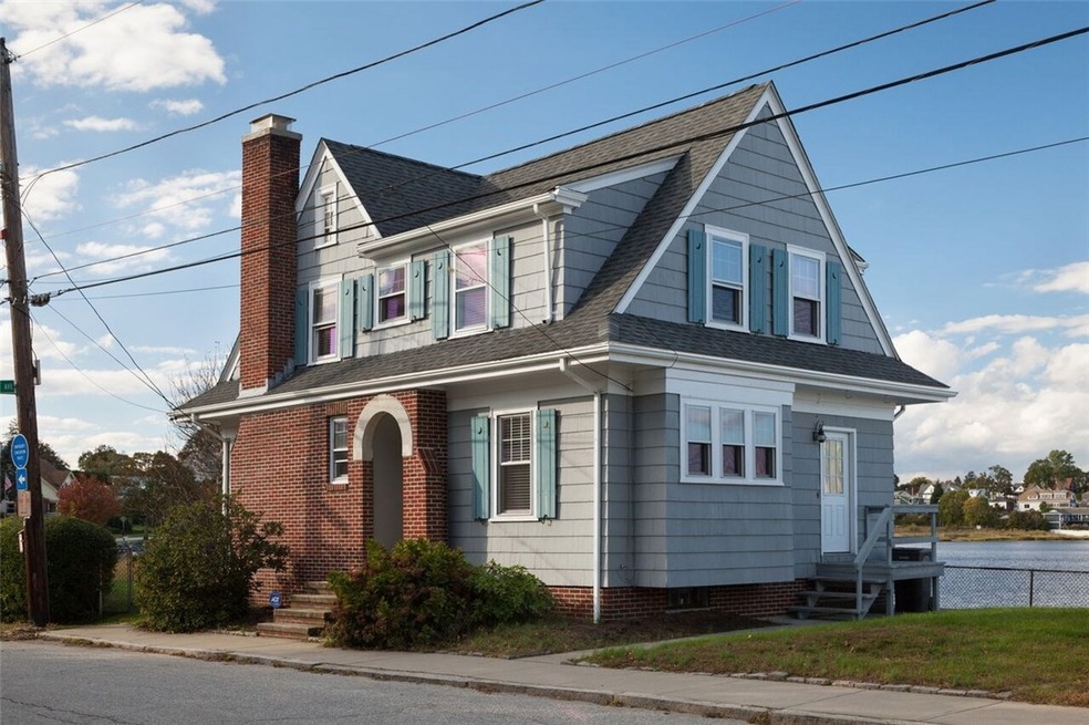 75 Ocean Ave, Cranston, RI 02905 - photo 1