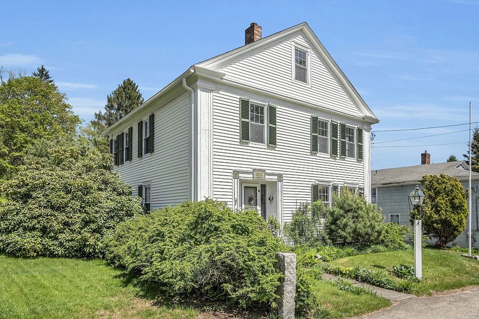 120 Pleasant St, Barre, MA 01005 - photo 1