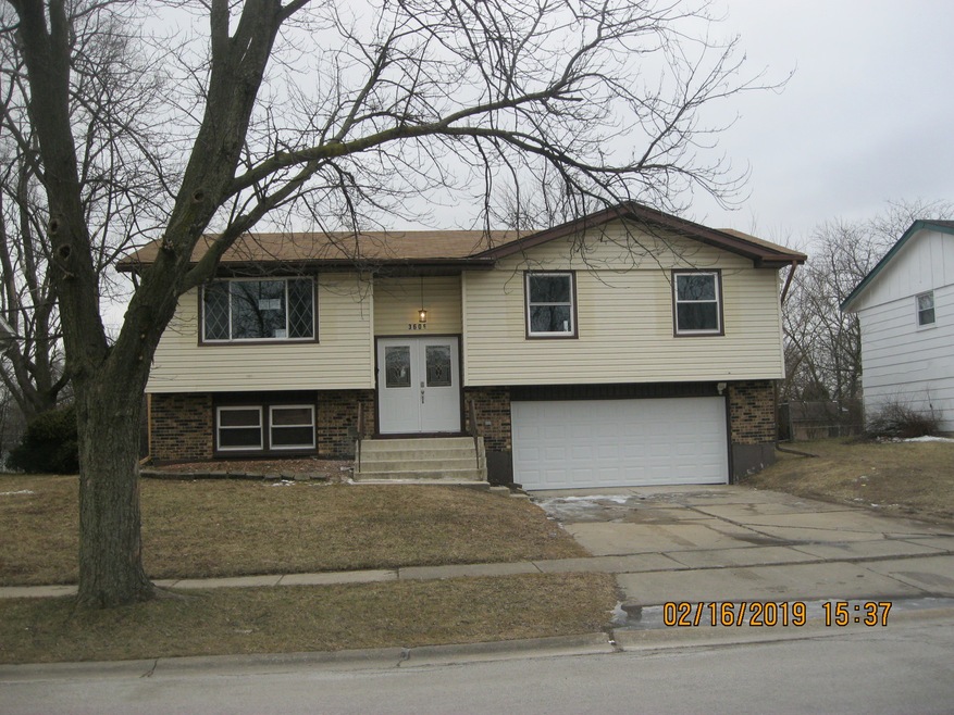 3609 Laurel Ln, Hazel Crest, IL 60429 - photo 1