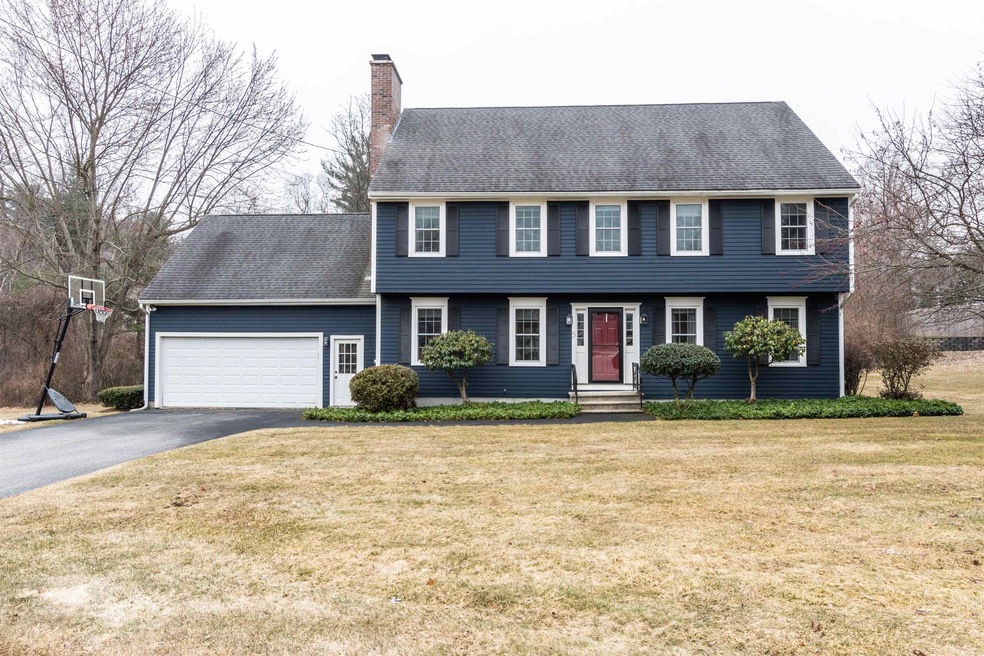 5 Plum Dr, Nashua, NH 03062 - photo 1