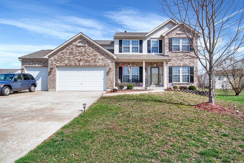 718 Brook Manor Ct, Lake Saint Louis, MO 63367 - photo 1