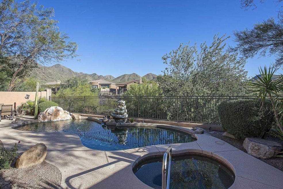 001_Backyard Oasis