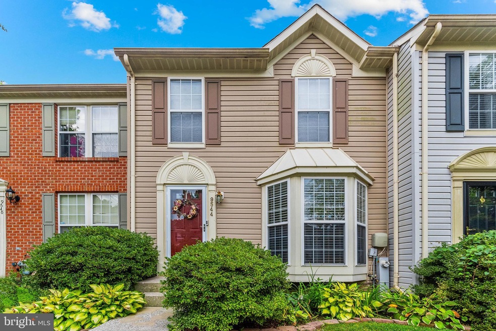 9544 Oakhurst Dr, Columbia, MD 21046 - photo 1