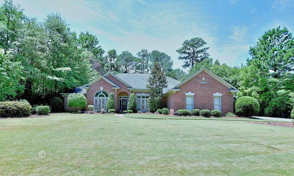 911 Woodpine Ct, Columbus, GA 31904 - photo 1
