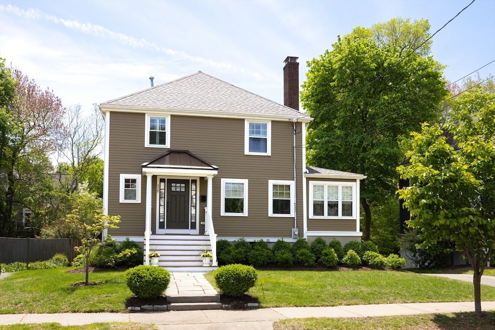 Sold $1,484,000 • Co-Listing Agent