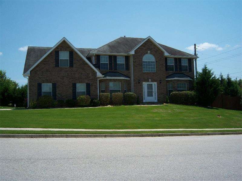 1786 Byrom Pkwy, Jonesboro, GA 30236 - photo 1