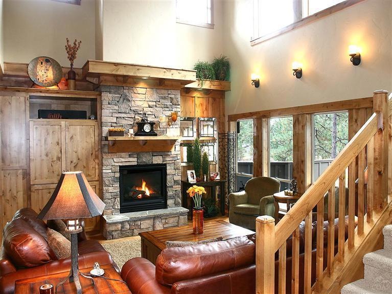 61299 Big Eddy Cir, Bend, OR 97702 - photo 1