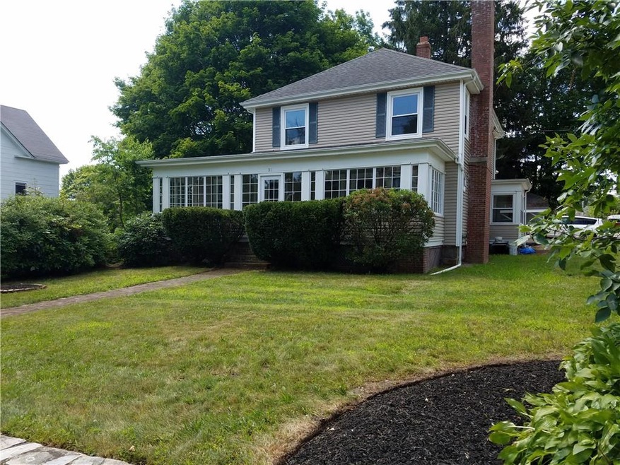 31 W Warwick Ave, West Warwick, RI 02893 - photo 1