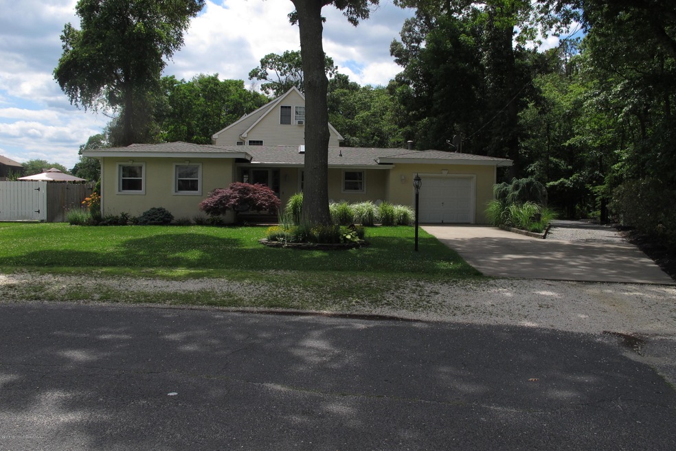 2340 Oriole Way