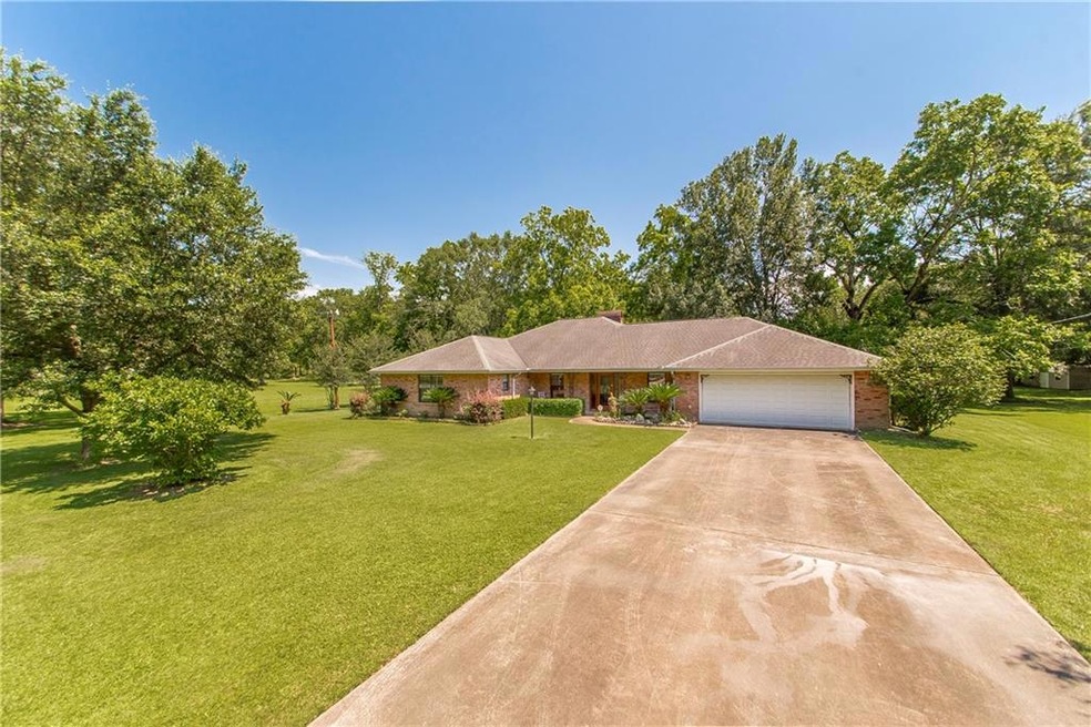 17306 E Little Italy Rd, Hammond, LA 70403 - photo 1